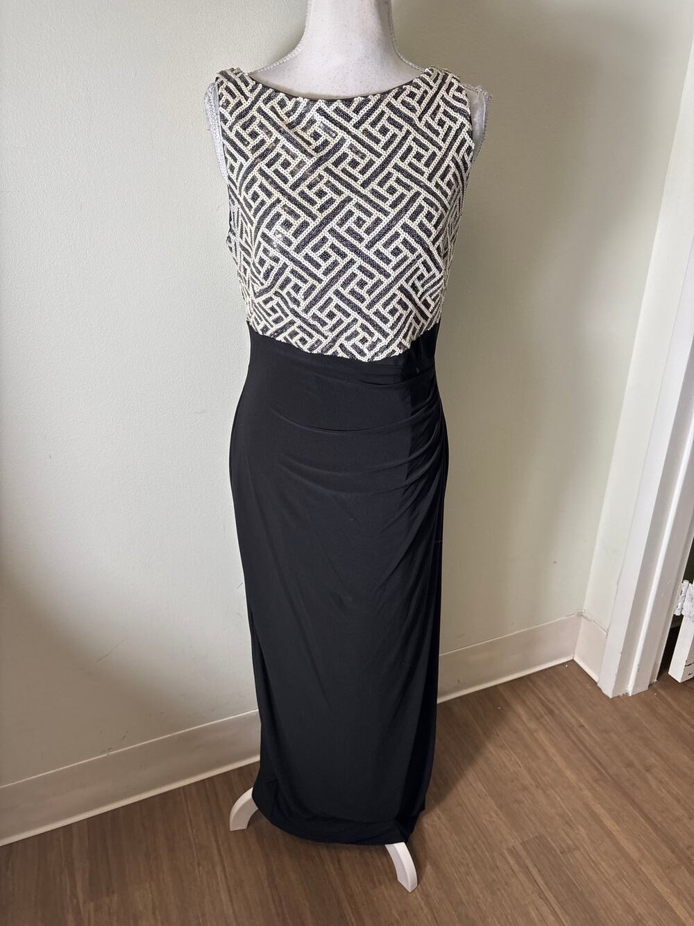 Lauren by Ralph Lauren Black and White Sequin Evening Dress Sz 8